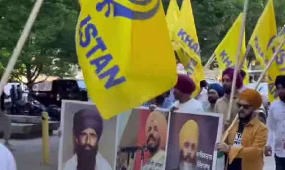 Canada: खालिस्तानी समर्थकों ने पीएम मोदी को खुलेआम दे डाली है धमकी, बोल दी है इतनी बड़ी बात
