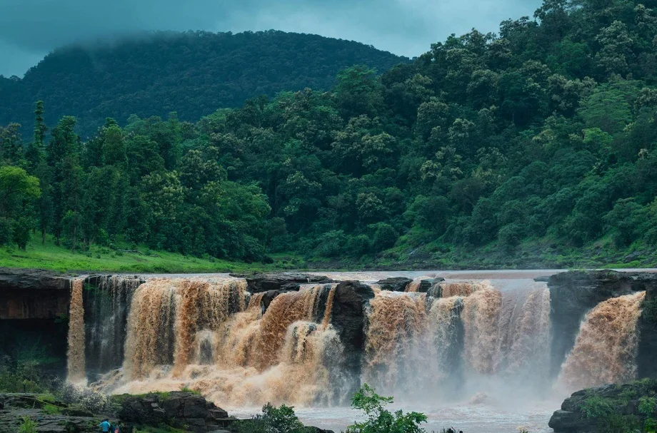 Travel Tips: पयर्टकों को बहुत ही पसंद आता है सापुतारा हिल स्टेशन, बना लें प्लान