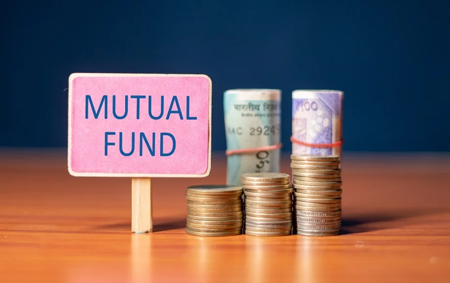 Mutual Fund: इस प्रकार आप बेटी की शादी के लिए जमा कर सकते हैं पचास लाख रुपए