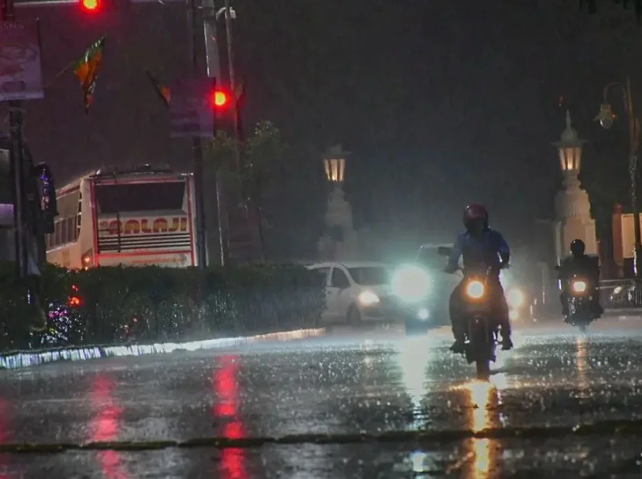 Rajasthan weather update: जयपुर सहित प्रदेश के आधा दर्जन जिलों के लिए जारी हुआ भारी बारिश का अलर्ट, गिर सकती है आकाशीय बिजली