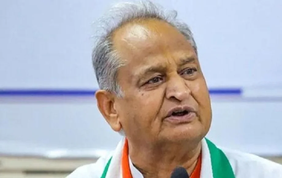 Ashok Gehlot  ने अब सरकार से कर डाली है ये मांग, कहा-मैं भी सिविल एविएशन मंत्री...