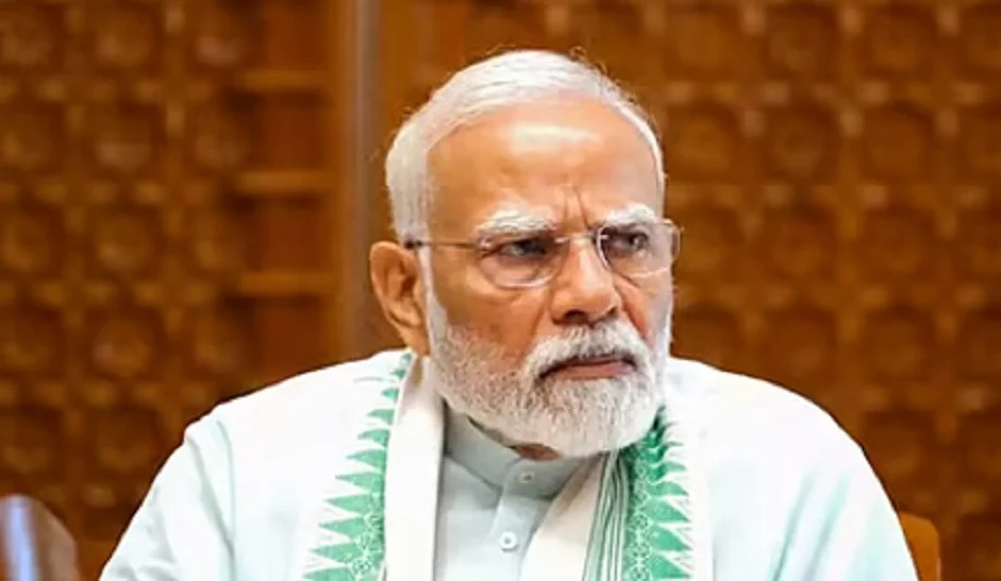 PM Modi ने एक बार फिर से आतंकवादियों को लेकर बोल दी है ये बड़ी बात, कहा-खून बहाने वालों को...