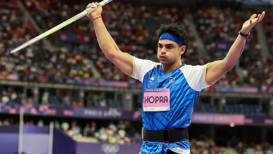 क्रिकेट में मिली हार के गम को Neeraj Chopra ने स्वर्ण पदक जीतकर किया कम, इतनी दूर फेंक दिया भाला