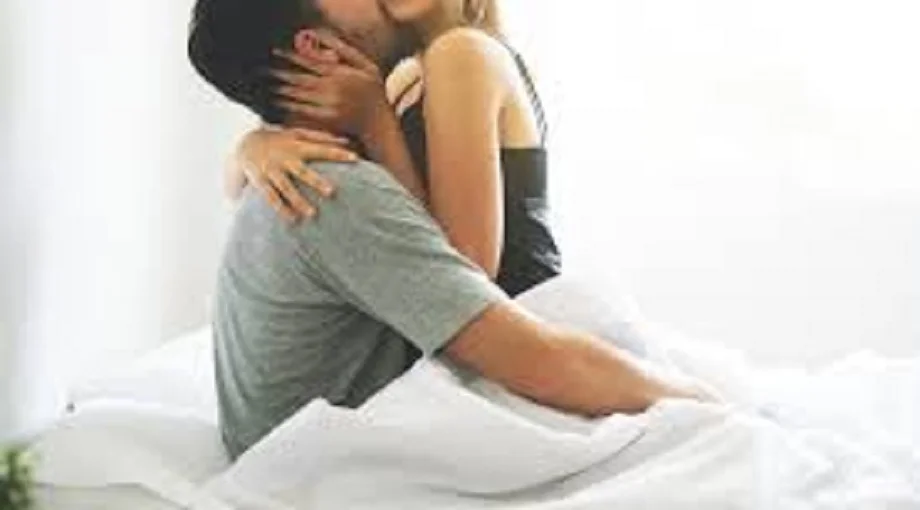 Sexual health: शिलाजीत का इस प्रकार कर लेें सेवन, आ जाएगी घोड़े जैसी ताकत, फिर रात को...