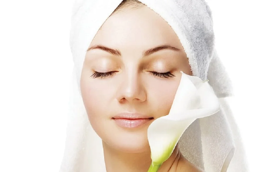 Beauty Tips: चेहरे की खूबसूरती बढ़ा देती है मलाई, इन दो चीजों के साथ कर सकते हैं उपयोग