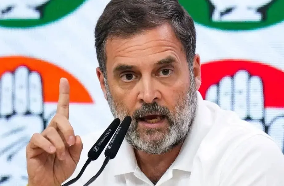 आरएसएस-बीजेपी को संविधान नहीं, मनुस्मृति चाहिए:  Rahul Gandhi