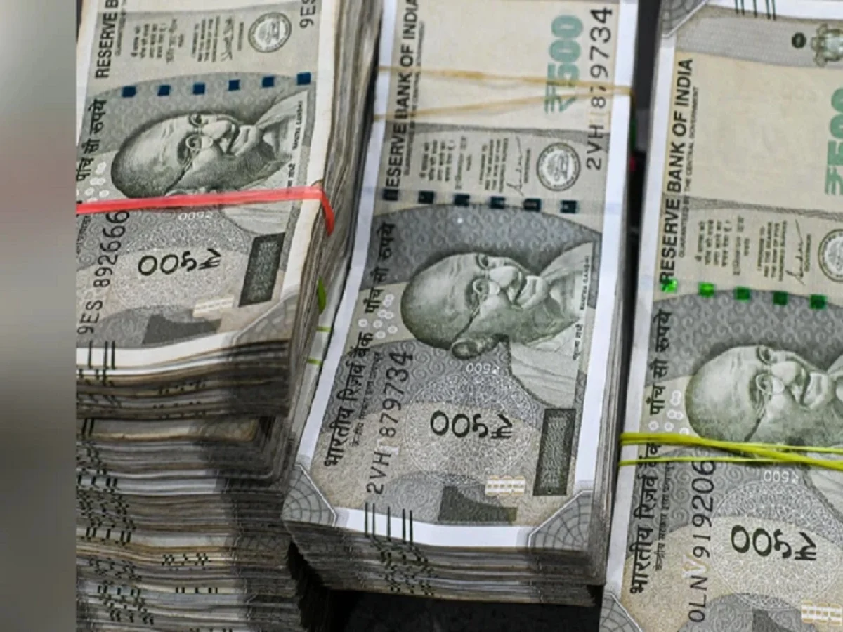 8th Pay Commission: केन्द्र सरकार इस योजना में करेगी बदलाव! कर्मचारियों पर पड़ेगा असर