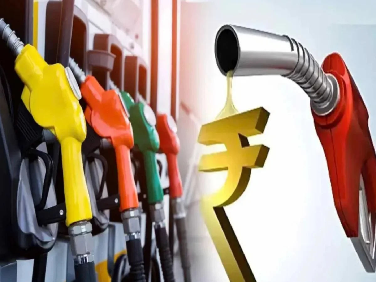 Petrol-Diesel Prices: अपडेट हो गई हैं पेट्रोल-डीजल की कीमतें, आज ये है बड़े शहरों में रेट