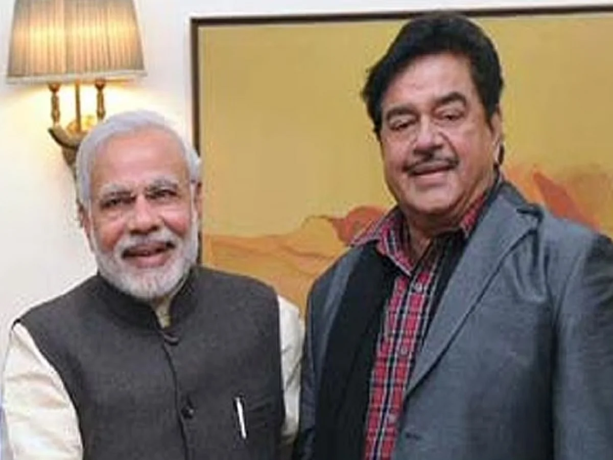 क्या अब Shatrughn Sinha भी छोड़ने जा रहे हैं टीएमसी, पीएम मोदी को बताया देश का मित्र और मार्गदर्शक