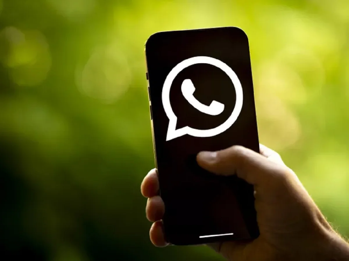 WhatsApp पर तीन साल बाद बड़ा बदलाव, अब होने जा रहा है ऐसा