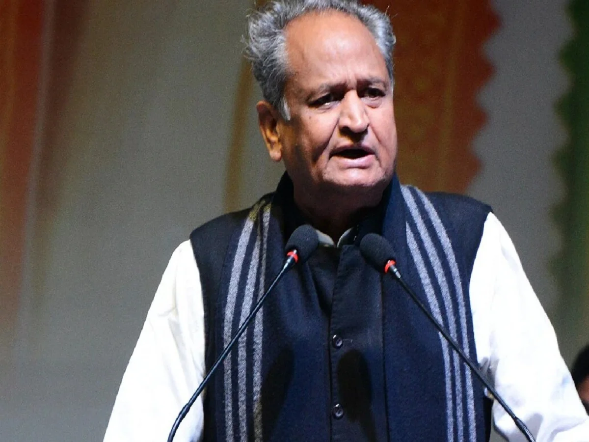 Ashok Gehlot ने अब किसानों को लेकर भजनलाल सरकार से कर डाली है ये मांग