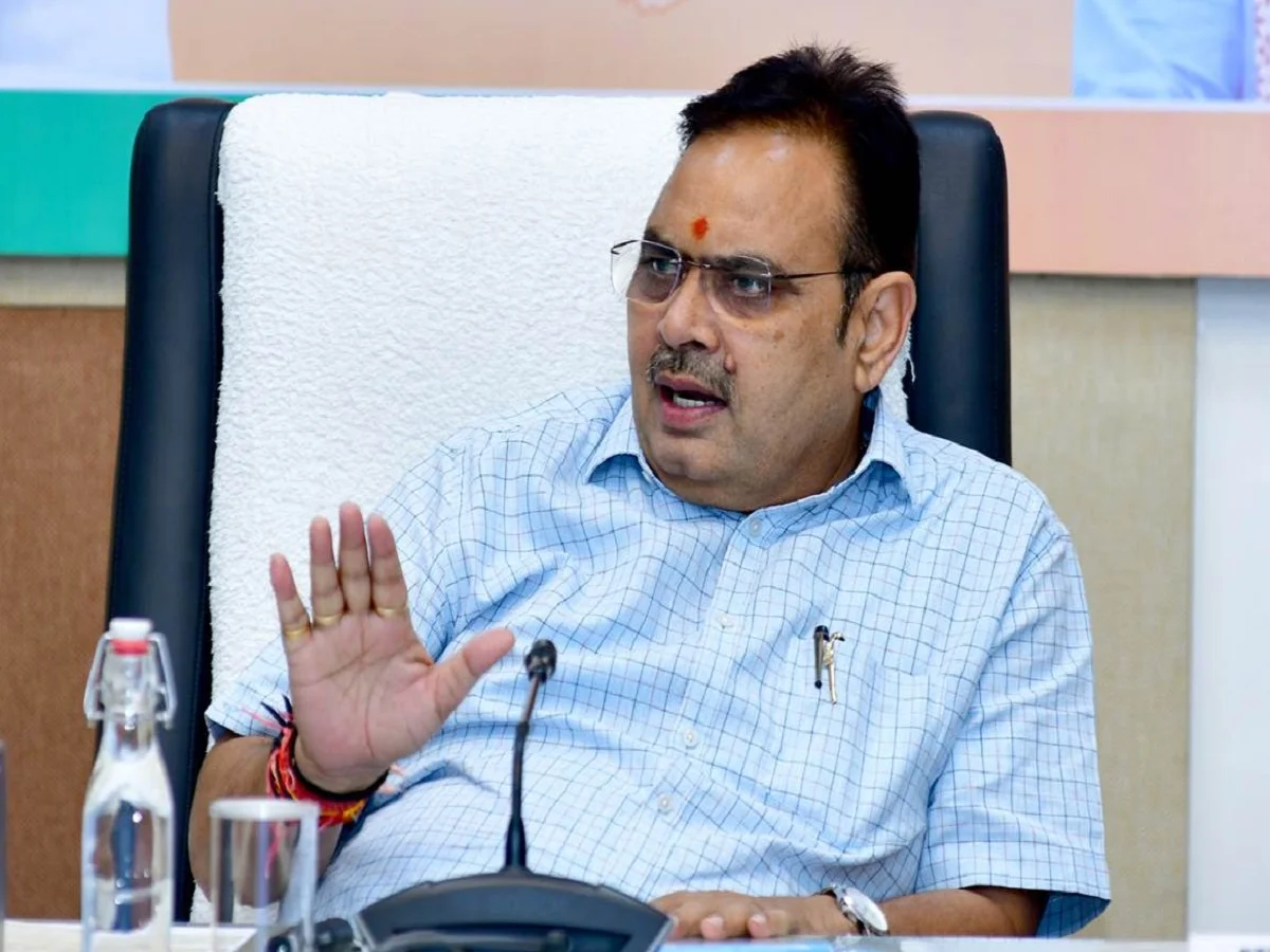 Rajasthan: सीएम भजनलाल ने दिया बड़ा तोहफा, कार्मिकों को मिल गई है ये छूट, इतने पद भी स्वीकृत