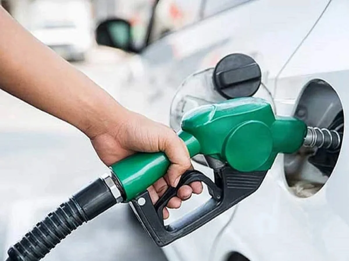Petrol-Diesel Prices: क्या बदल गई हैं दोनों ईंधनों की कीमतें? ये है ताजा रेट
