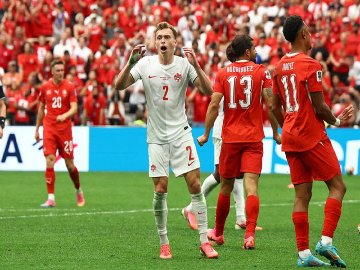 FIFA World Cup 2026:  स्विट्ज़रलैंड से 2-1 से हारा कनाडा, फिर भी अगले दौर में पहुंचने में हुआ कामयाब