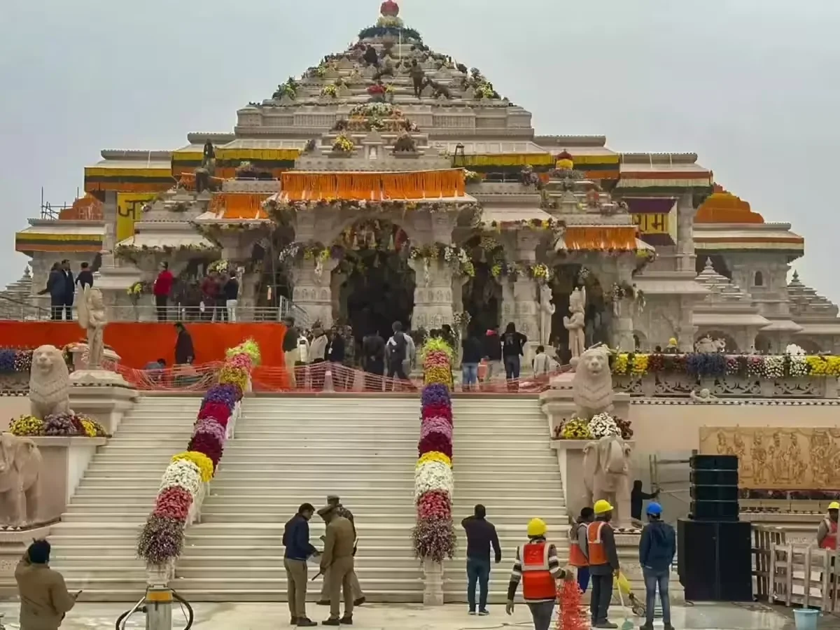 Ram Mandir: राम मंदिर दान चोरी का मामला, आरोपियों पर शिकंजा कसने की तैयारी, 6 लोगों पर होगी एफआईआर