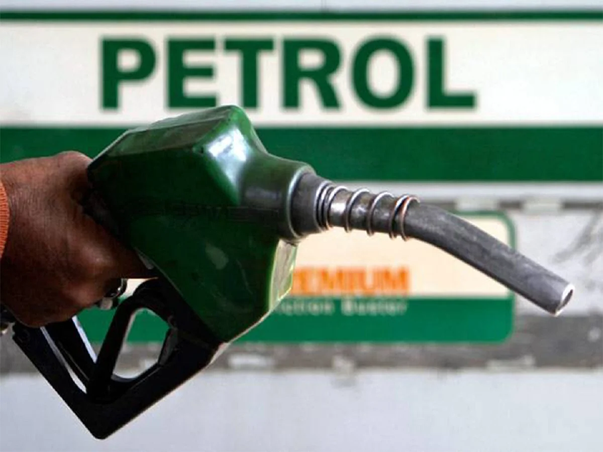 Petro-Diesel Price: देश के बड़े महानगरों सहित आज राजस्थान में किस भाव मिल रहा पेट्रोल-डीजल, जाने नई कीमत