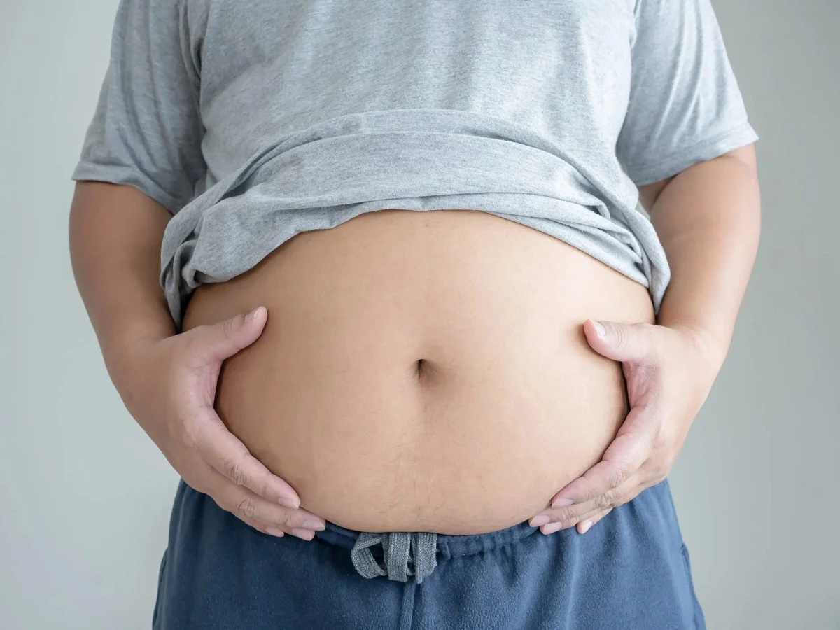 Health Tips:  एक्सरसाइज ही नहीं कुछ जरूरी बदलाव भी कम कर सकते हैं आपके पेट की चर्बी
