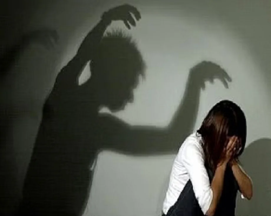 Bihar: पिता सौतेली बेटी के साथ करता रहा दुष्कर्म, जब पेट में हुआ दर्द तो...  