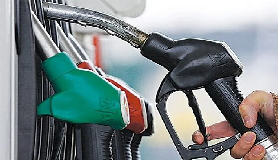 Petrol-Diesel Price: टैंक फुल करवाने से पहले चेक कर लें राजस्थान की कीमतें