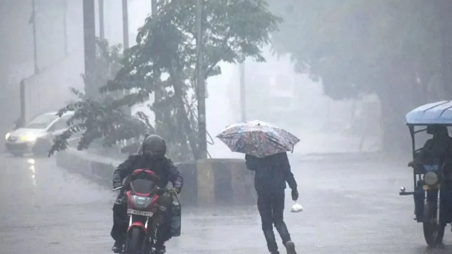 Weather update: राजस्थान में आगामी चार दिनों में इन जिलों में होगी भारी बारिश, जमकर बरसेंगे बादल, अलर्ट किया गया जारी