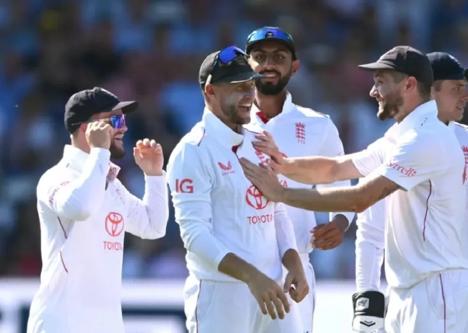 IND vs ENG:  बतौर फील्डर टेस्ट में सबसे ज्यादा कैच लेने वाले क्रिकेटर बने जो रूट, इस भारतीय दिग्गज का छोड़ा पीछे
