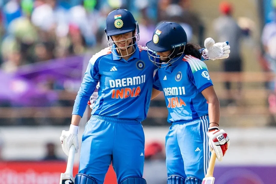 IND vs ENG: मंधाना-रावल ने वनडे क्रिकेट में बनाया विश्व रिकॉर्ड, भारत को मिली जीत