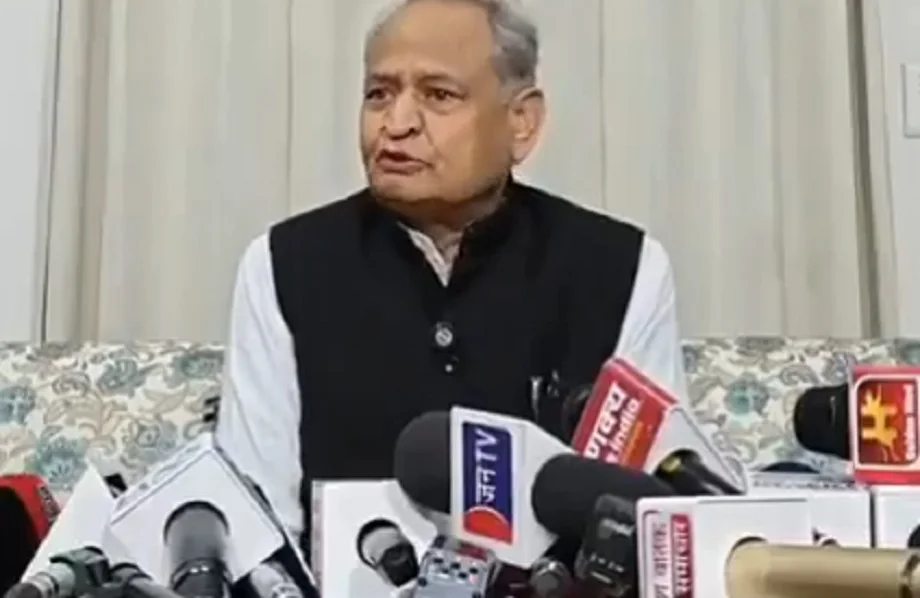 सीएम के खिलाफ षडयंत्र को लेकर अब Gehlot  ने दिया बड़ा बयान, पीएम मोदी के लिए भी कही ये बात