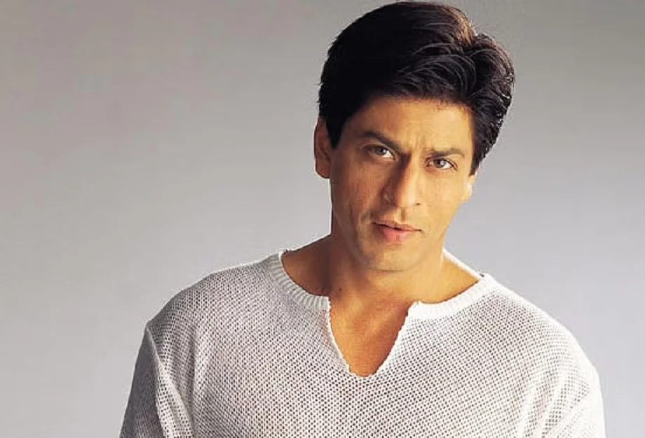 Bollywood: एक्शन सीन करते समय घायल हुए शाहरुख खान, इलाज के लिए अमेरिका रवाना 