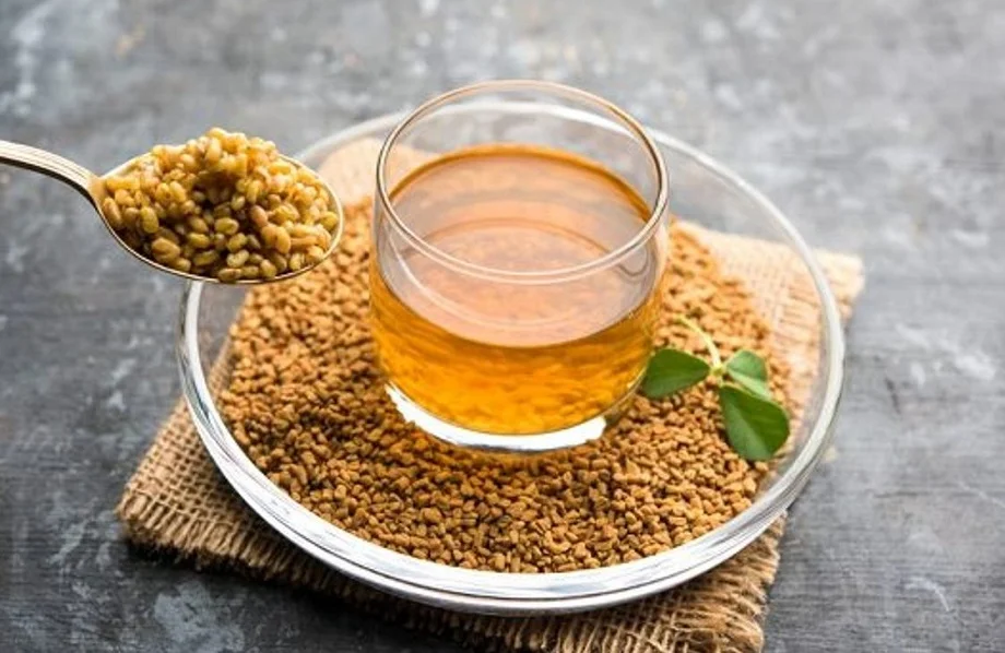 Health Tips: रातभर भिगोई हुई मेथी का पानी लगातार 21 दिनों तक पीने से मिलेंगे ये गजब के फायदे