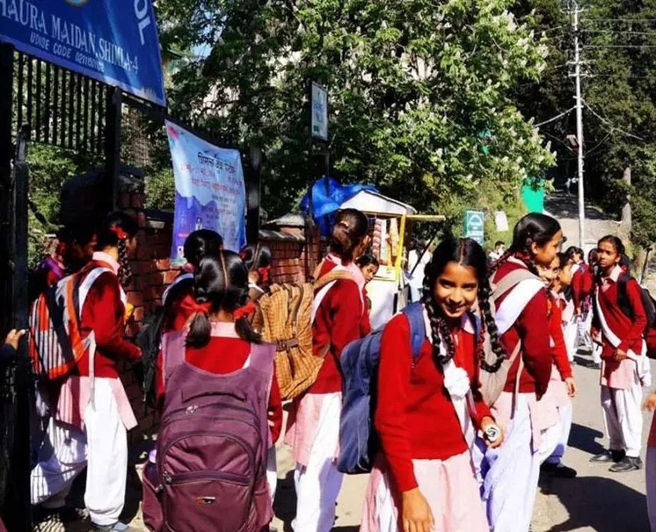 Bomb threat: अब देश के 150 शहरों के स्कूलों को बम से उड़ाने की मिली धमकी 