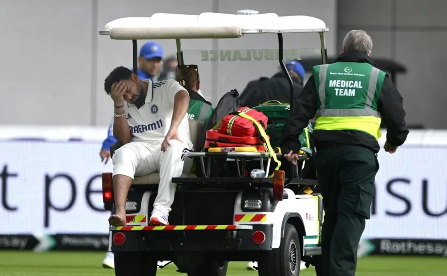 Rishabh Pant के अंगूठे में फ्रैक्चर की हुई पुष्टि,  इतने सप्ताह तक क्रिकेट से रहेेंगे दूर!