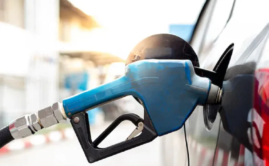 Petrol-Diesel Price:  जयपुर में आज ये हैं दोनों ईंधनों की कीमतें, टंकी फुल करवाने से पहले चेक कर लें लिस्ट