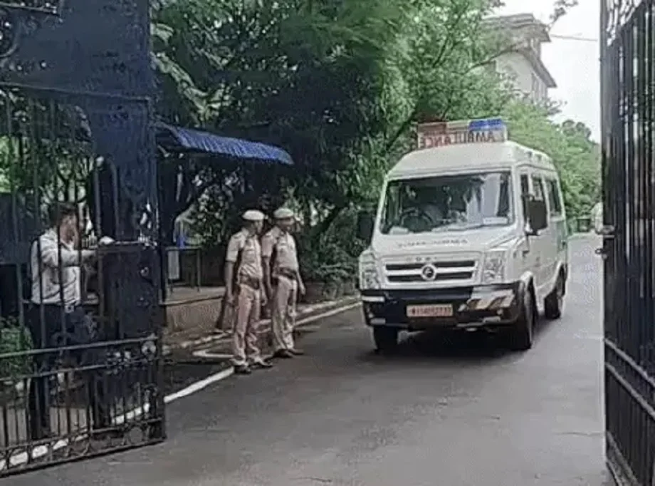 Jaipur: एयरपोर्ट और मुख्यमंत्री कार्यालय को बम से उठाने की मिली धमकी