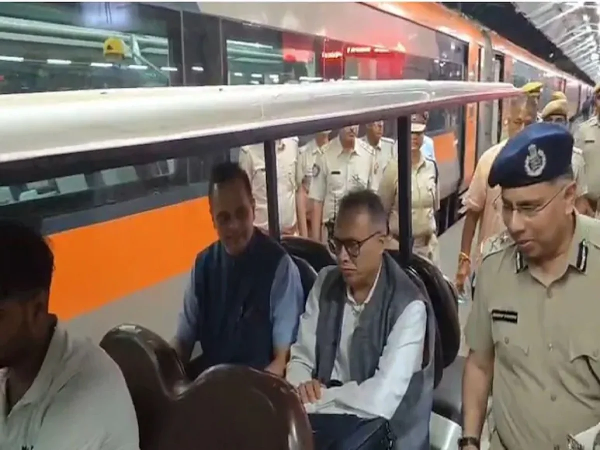 Rajasthan:  पीएम मोदी के दौरे से पहले तैयारियों की समीक्षा करने पहुंचे प्रदेश के मुख्य सचिव और डीजीपी