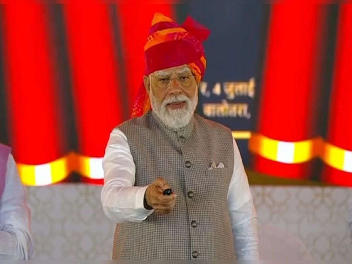 Rajasthan: पीएम मोदी ने रिफाइनरी, जोधपुर में नए टर्मिनल भवन का किया लोकार्पण, जयपुर मेट्रो फेज-2 परियोजना का किया शिलान्यास