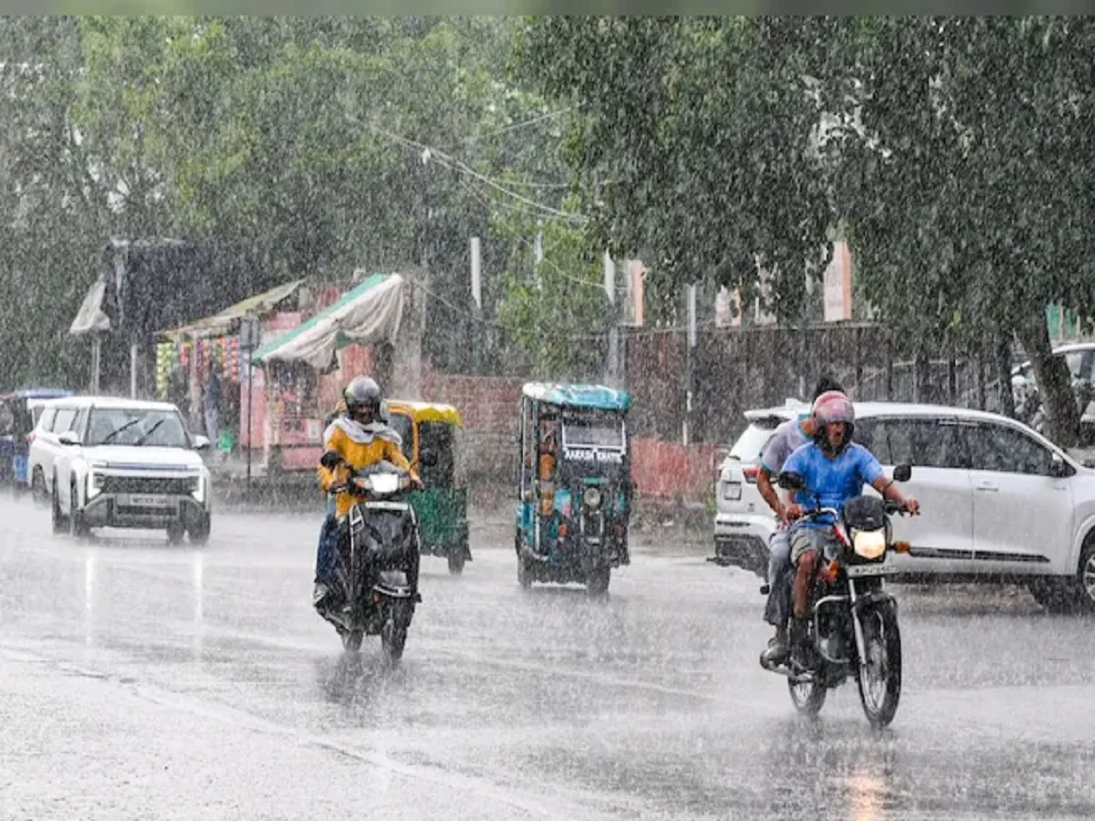 National Weather Forecast: राजस्थान सहित देश के 22 जिलों के लिए जारी हुआ आंधी-बारिश का अलर्ट