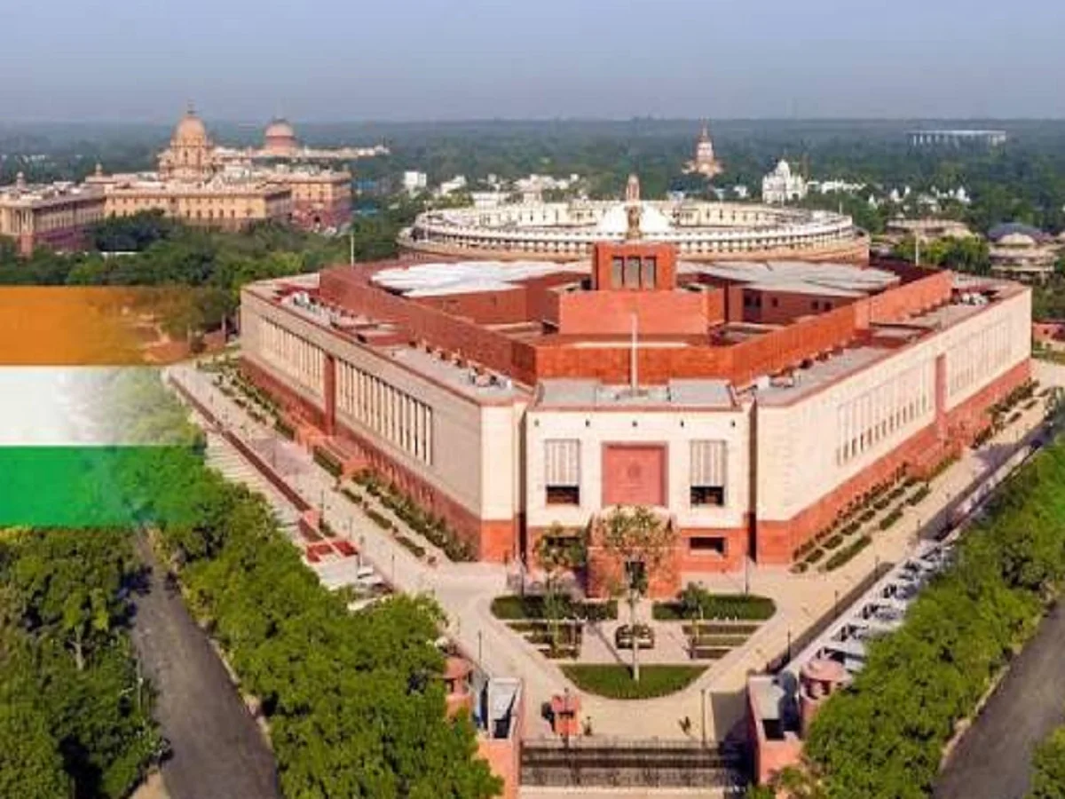 Monsoon Session: लोकसभा में पेश किए जाएंगे 7 बिल, इन मुद्दों पर घेरेगा विपक्ष