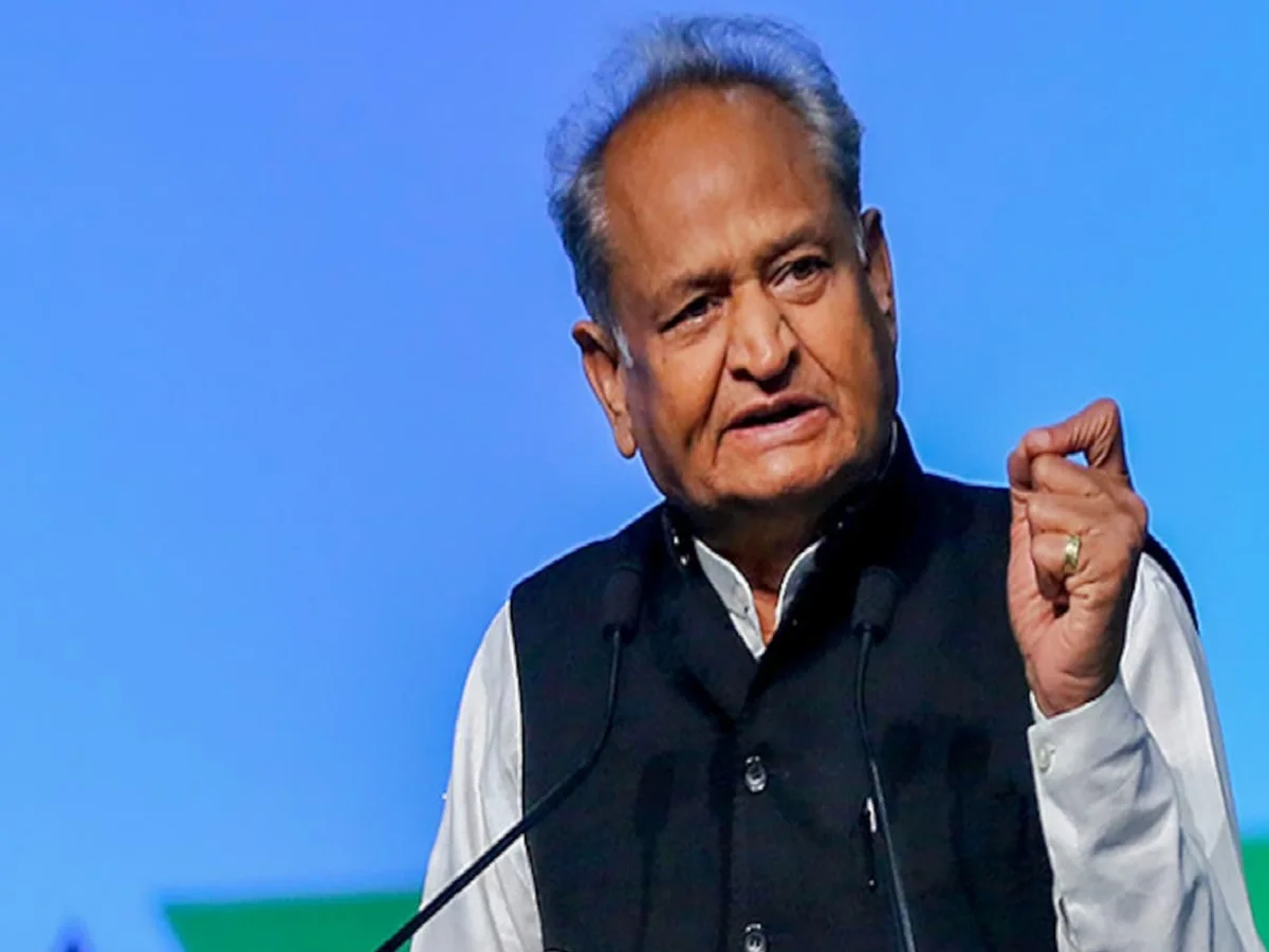 पंचायत और निकाय चुनावों को लेकर गहलोत का बड़ा बयान, कहा- न्यायालय के आदेशों की बार-बार अवहेलना करना…