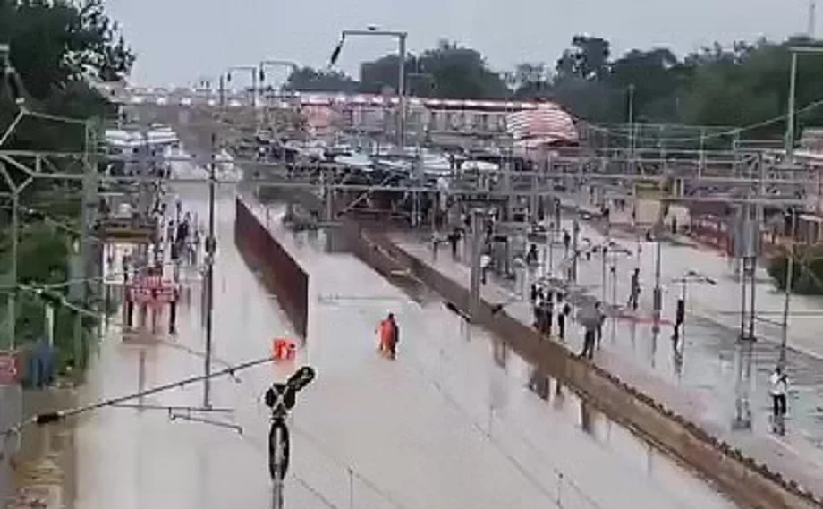 Rajasthan weather update: पांच जिलों में बारिश का येलो अलर्ट, छह अगस्त तक बढ़ी स्कूल की छुट्टियां
