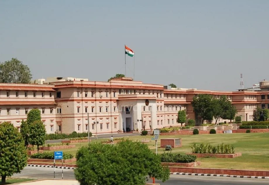 Jaipur: अब सीएम कार्यालय को बम से उड़ाने की मिली धमकी, पकड़ा गया आरोपी