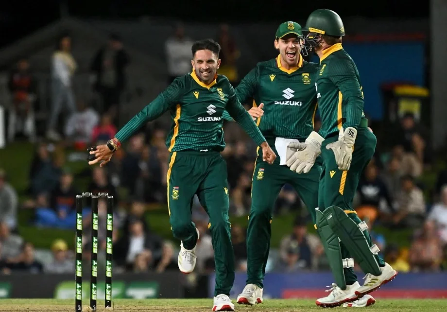 Aus vs SA: दक्षिण अफ्रीका ने ऑस्ट्रेलिया को हराकर रचा इतिहास, केशव महाराज ने भी बना डाला ये रिकॉर्ड