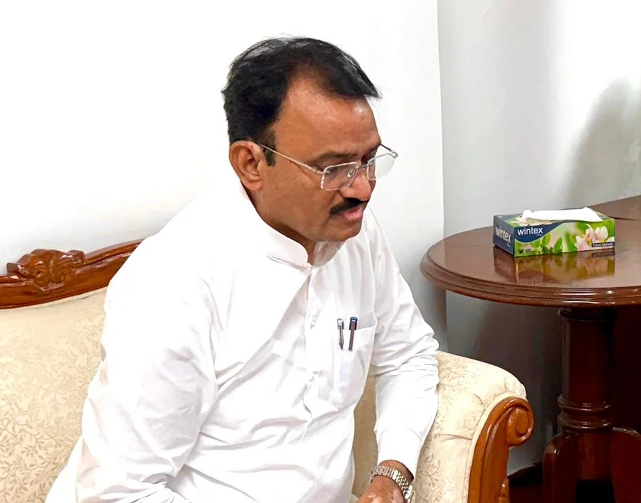 सीएम भजनलाल और किरोड़ी लाल के बाद प्रेमचंद बैरवा भी पहुंचे दिल्ली, क्या Rajasthan में जल्द होने वाला है कुछ बड़ा?
