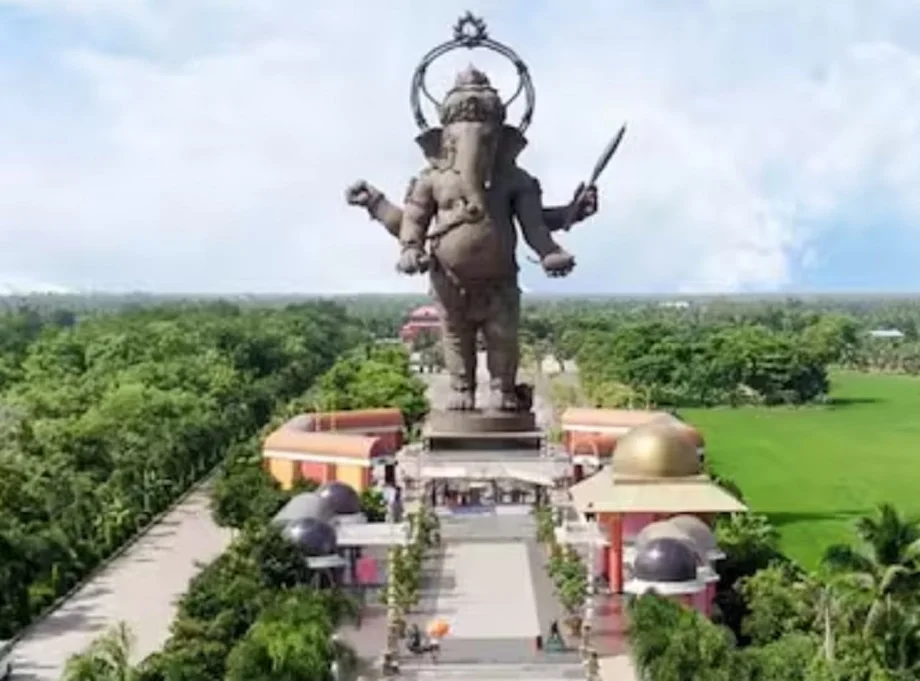 Travel Tips: थाईलैंड में है विश्व की सबसे ऊंची भगवान गणेश की मूर्ति, 12 मंजिला इमारत के है बराबर, एक बार जरूरी देखें 