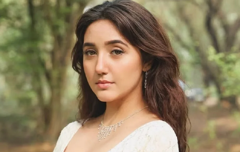 करोड़ों रुपए के घर में रहती हैं बिग बॉस 19 की पहली कंटेस्टेंट Ashnoor Kaur, जानें उनसे जुड़ी ये रोचक बातें