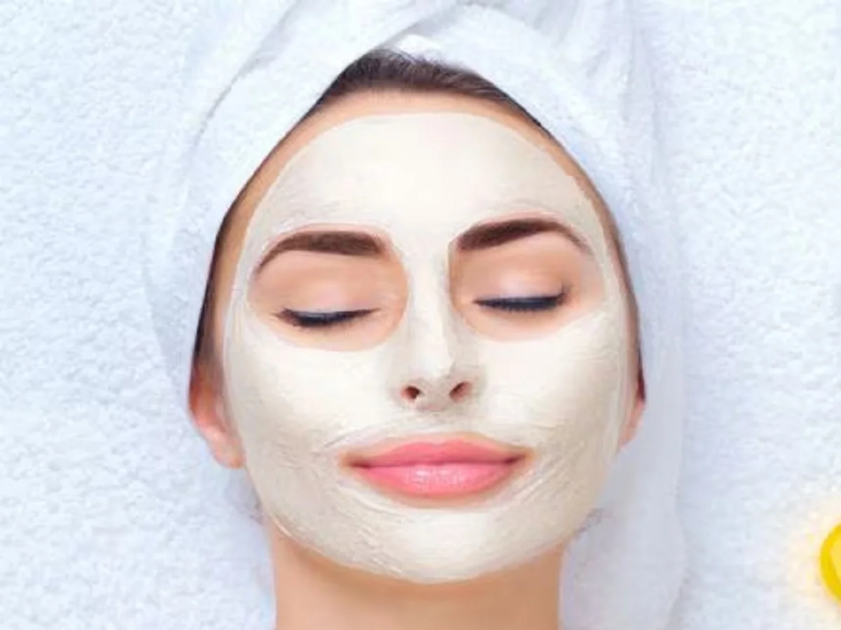 Beauty Tips: चावल की मांड से बना लें ये क्रीम, एक महीने तक उपयोग करने से बढ़ जाएगी चेहरे की खूबसूरती