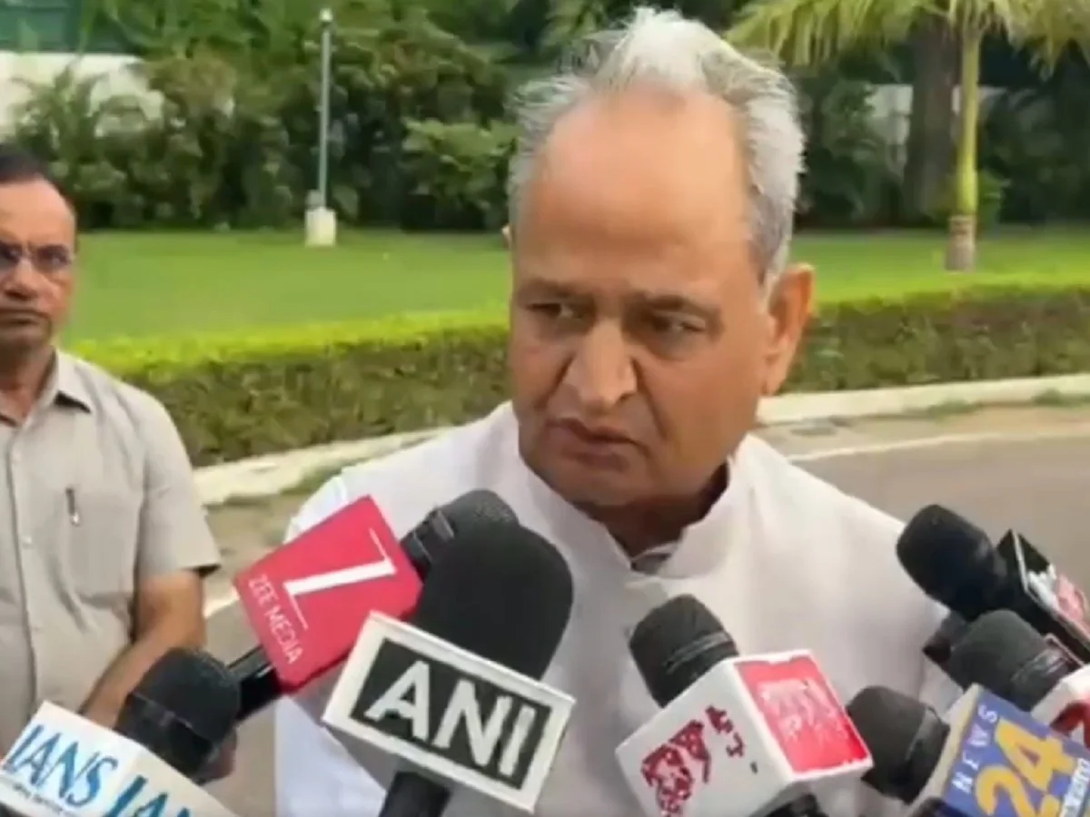 गोविंद डोटासरा के बयान के बाद Gehlot ने बोल दी है ये बड़ी बात, कहा- हम सब एक होकर सरकार बनाएंगे और…