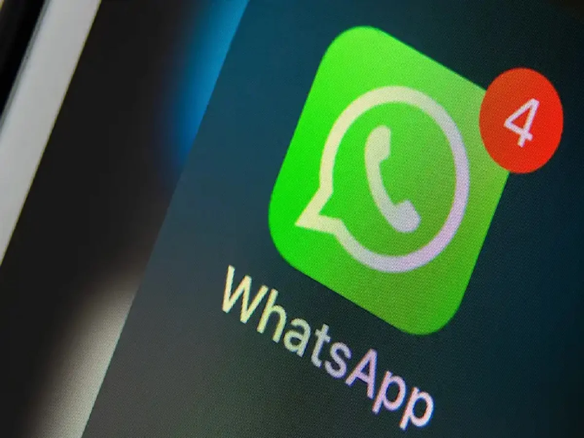WhatsApp Tips: बहुत ही शानदार हैं ये तीन फीचर, सिर्फ समय की बचत नहीं करते, बल्कि…
