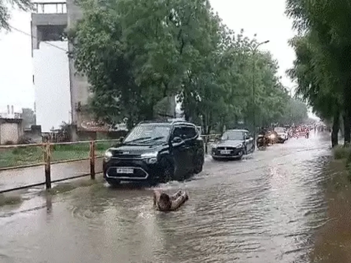 National Weather Forecast: जयपुर सहित राजस्थान के इन जिलों के लिए जारी हुआ है भारी बारिश का अलर्ट
