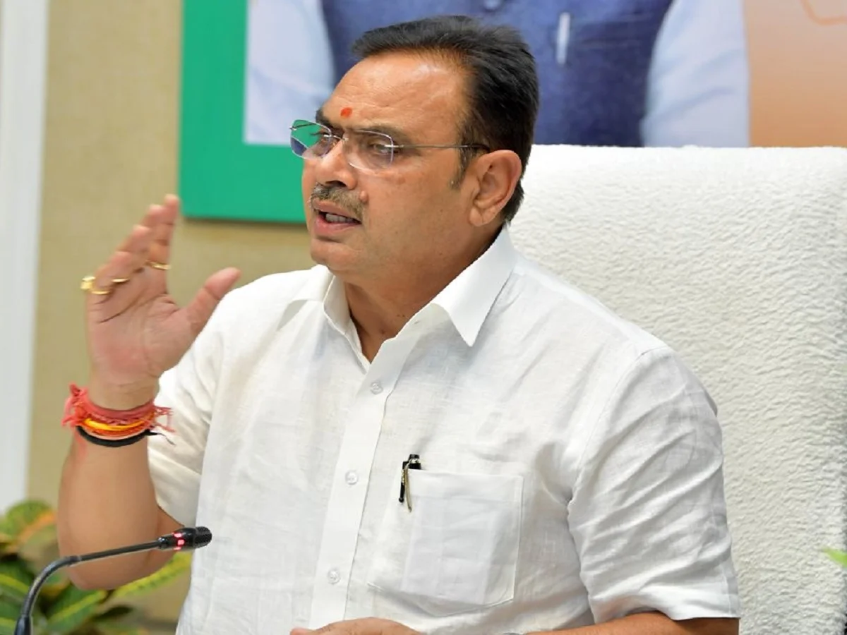 जेन-जी के 18वें जन्मदिन पर ​​​​​​​CM Bhajanlal कर रहे हैं ऐसा