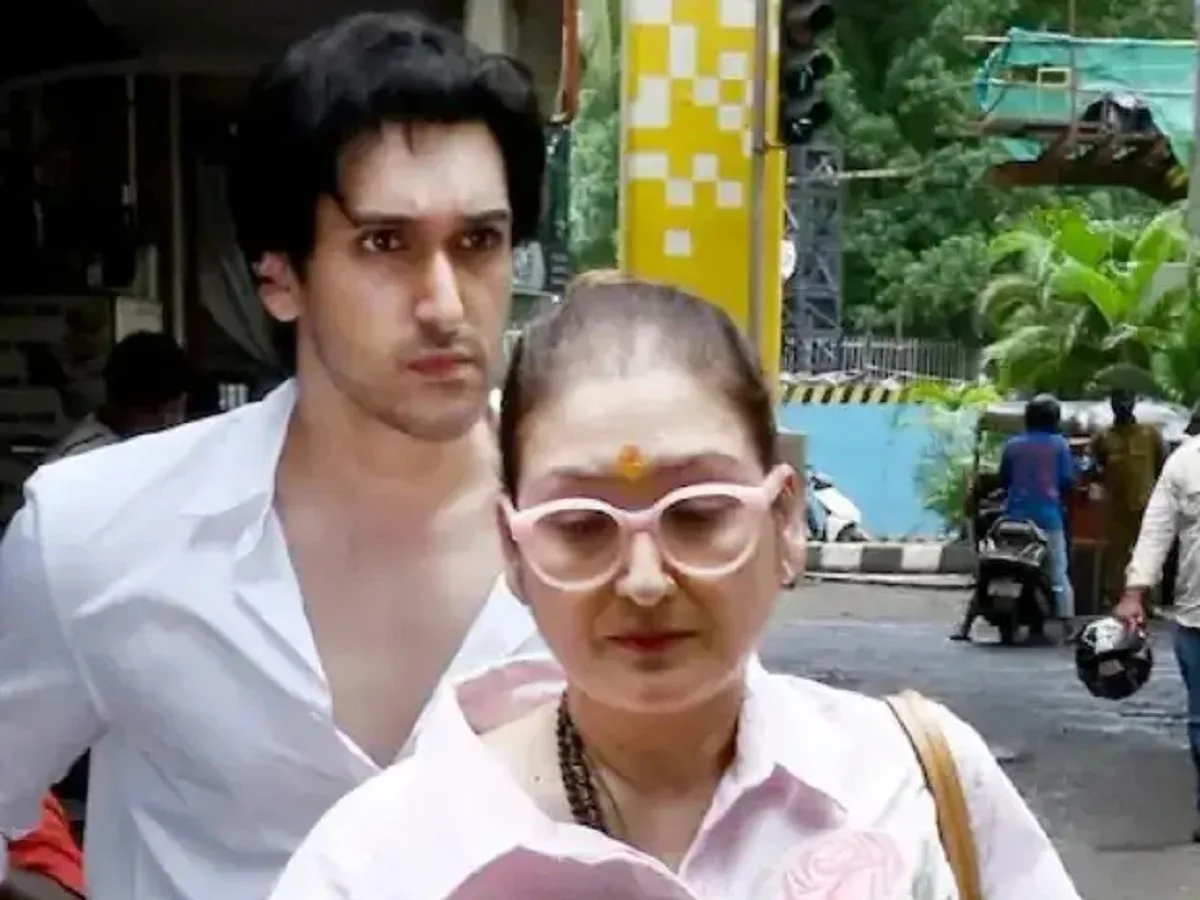 गोविंदा की पत्नी पहुंची फैमिली कोर्ट, सुनीता आहूजा ने इरिटेट होकर बोल दी ये बात
